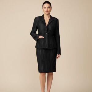 Lafayette 148 New York Vintage Black Textured Two Pice Skirt Set Size 8